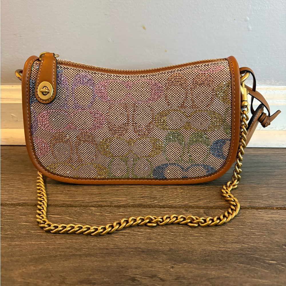Coach Multicolor Crystal Signature Jacquard Swinger 20 with Chain